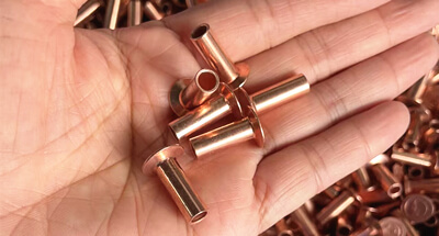 Bakır perçinler Avrupa'ya gönderiliyor